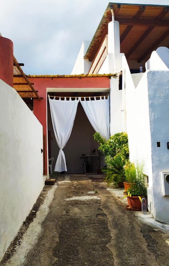 Ferienwohnung Casa Da Vela Rinella Exterior foto